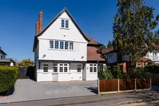 Bulstrode Way Gerrards Cross SL9 photo 28