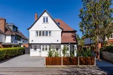 Bulstrode Way Gerrards Cross SL9 photo 30