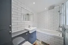 Red Lion Lane, Farnham, GU9 photo 5