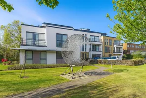 Main property image