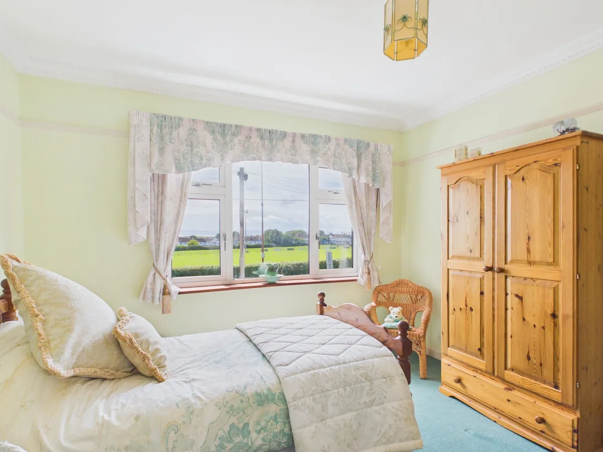 Boverton Road, Llantwit Major, CF61