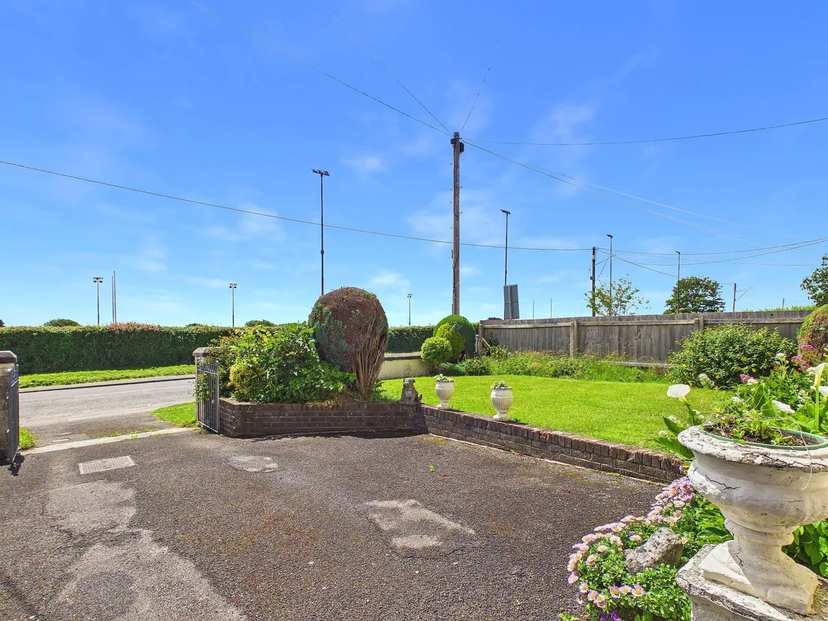 Boverton Road, Llantwit Major, CF61