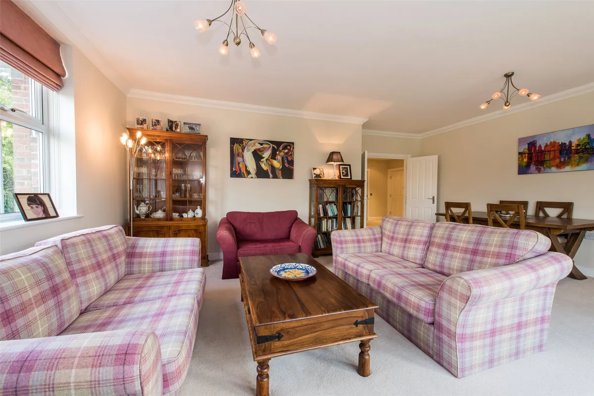 Wray Common Road, Reigate, Surrey, RH2