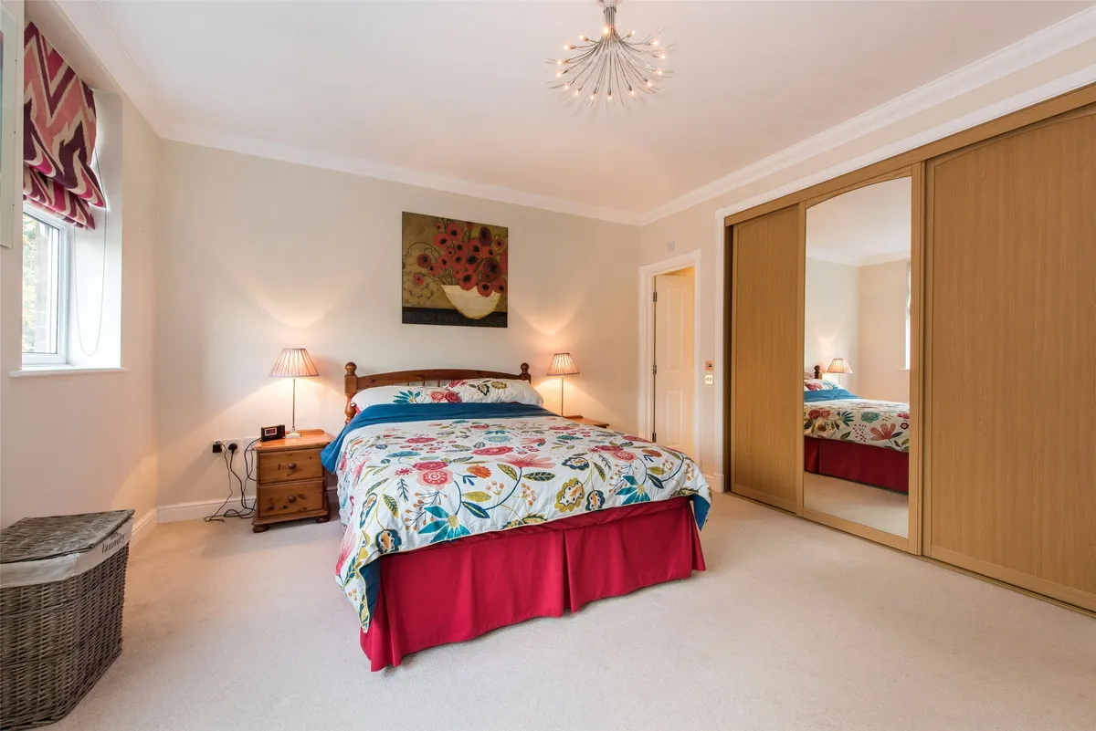 Wray Common Road, Reigate, Surrey, RH2