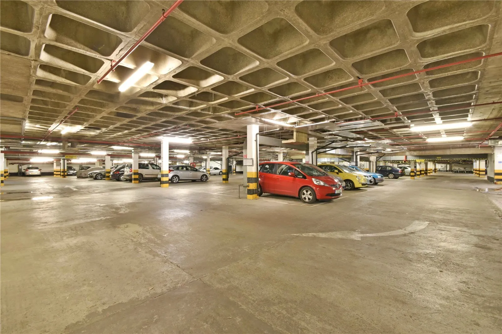 Newington Causeway, Elephant  Castle, London, SE1