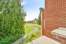 Tomlinson Court, Welwyn