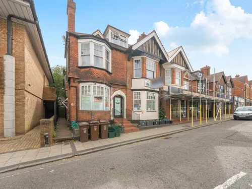 London Road, ST. ALBANSphoto