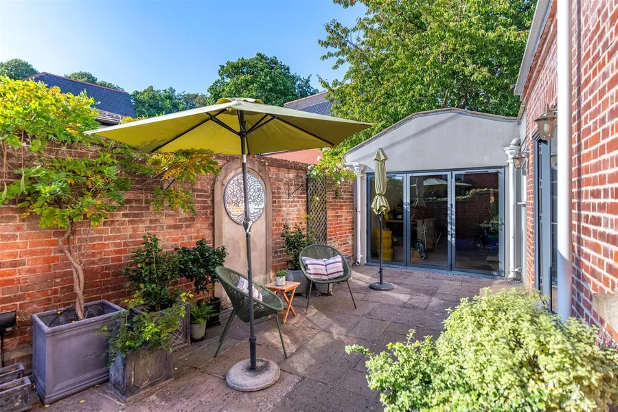 Property Image 27