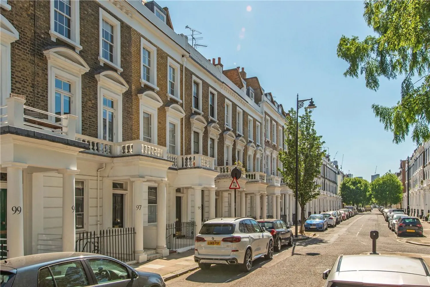 Winchester Street, London, SW1V photo 12