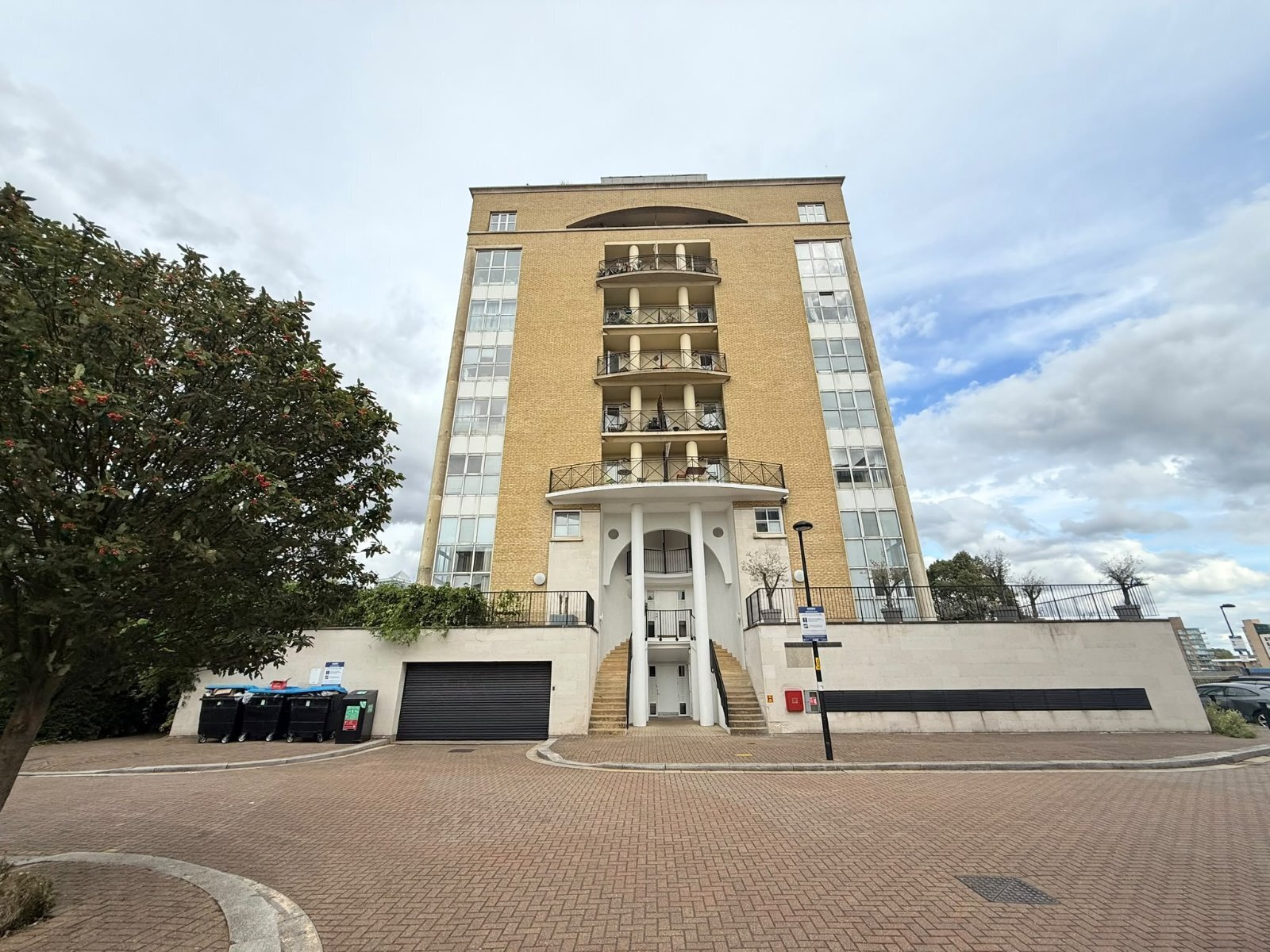 Canada Water, London, Greater London, SE16 Image 3