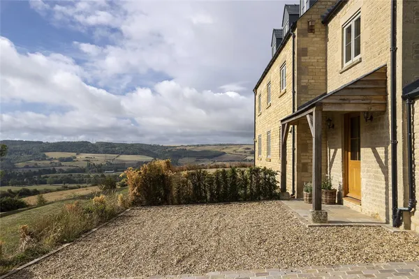 Winchcombe, Cheltenham, GL54 photo 2