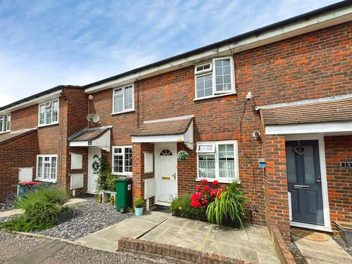 Burbeach Close, Crawleyphoto