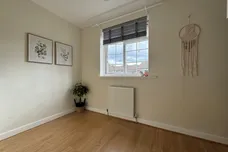 Burbeach Close, Crawley