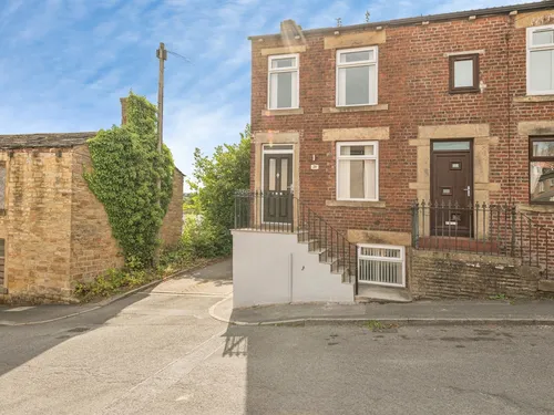 Wilson Wood Street, Batleyphoto