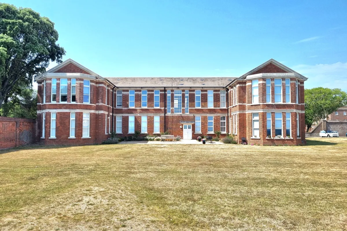Royal Haslar, Gosport