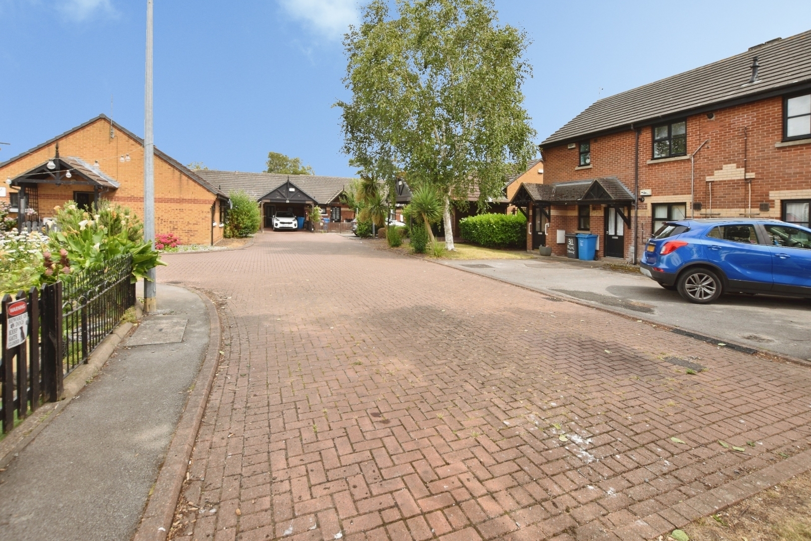 Brixham Court, Hull Image 5