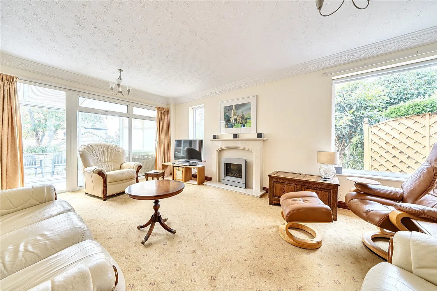 Mildmay Close, Oundle, PE8 photo 2