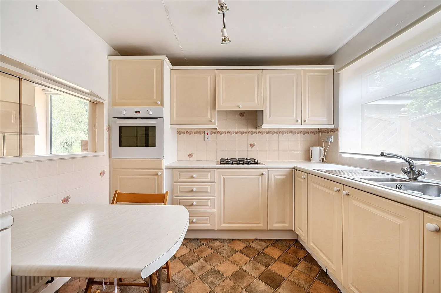 Mildmay Close, Oundle, PE8 photo 4