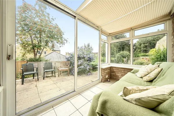 Mildmay Close, Oundle, PE8 photo 5