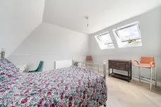 Brunswick Close, Epsom, KT17 photo 14