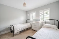 Brunswick Close, Epsom, KT17 photo 16