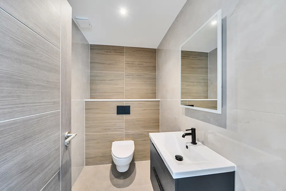 Highview Avenue, Edgware, HA8 photo 14