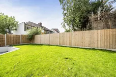 Highview Avenue, Edgware, HA8 photo 17