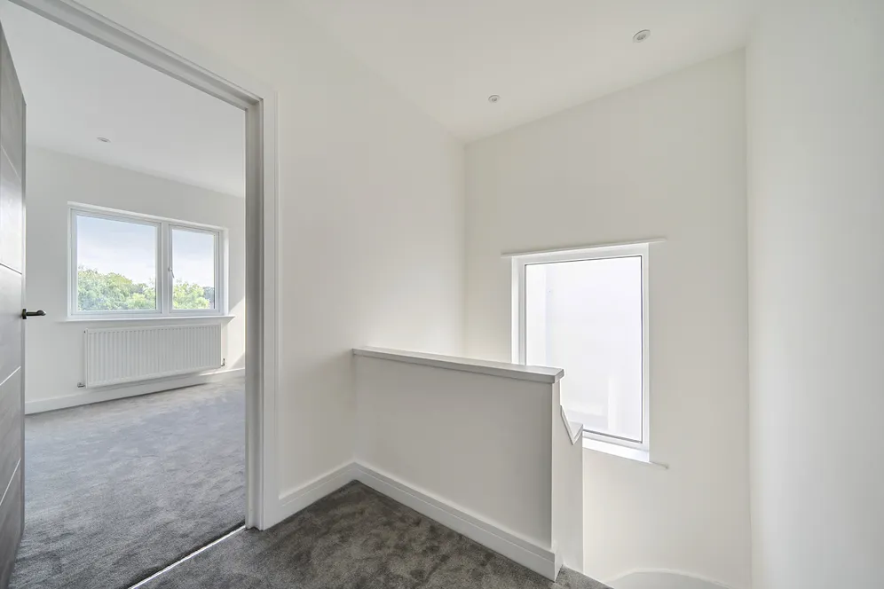 Highview Avenue, Edgware, HA8 photo 19
