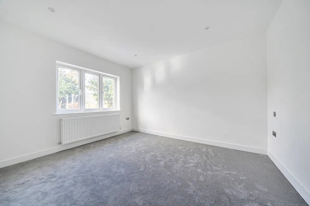Highview Avenue, Edgware, HA8 photo 21