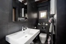 Parkhurst Road, London, N7 photo 14