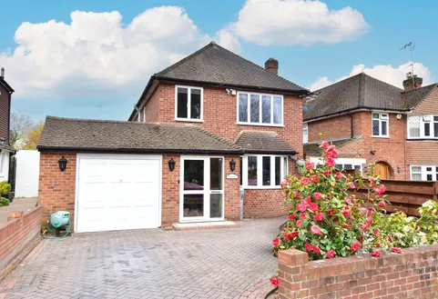 Woodside Road, Watford, WD25