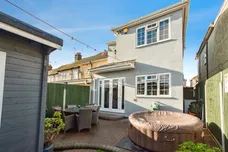 Palmerston Road, Grays