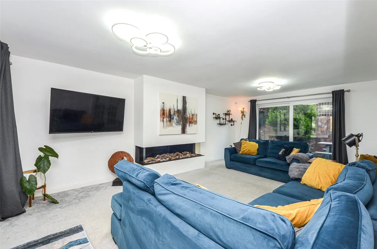 Y Bryn, Glan Conwy, Colwyn Bay, Conwy, LL28