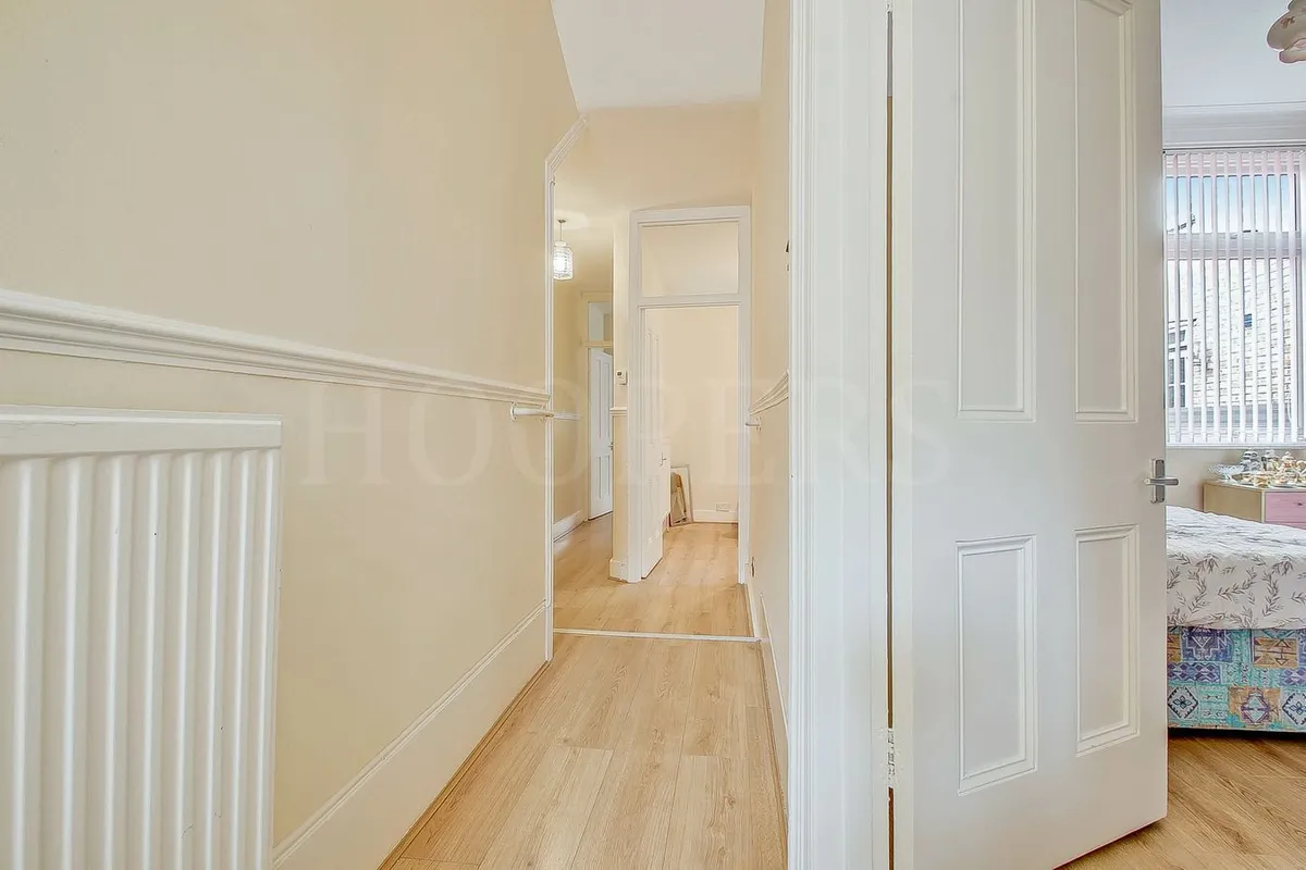 Newton Road, London, NW2