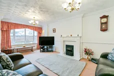 Far Town End, Dodworth, BARNSLEY