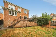 Far Town End, Dodworth, BARNSLEY