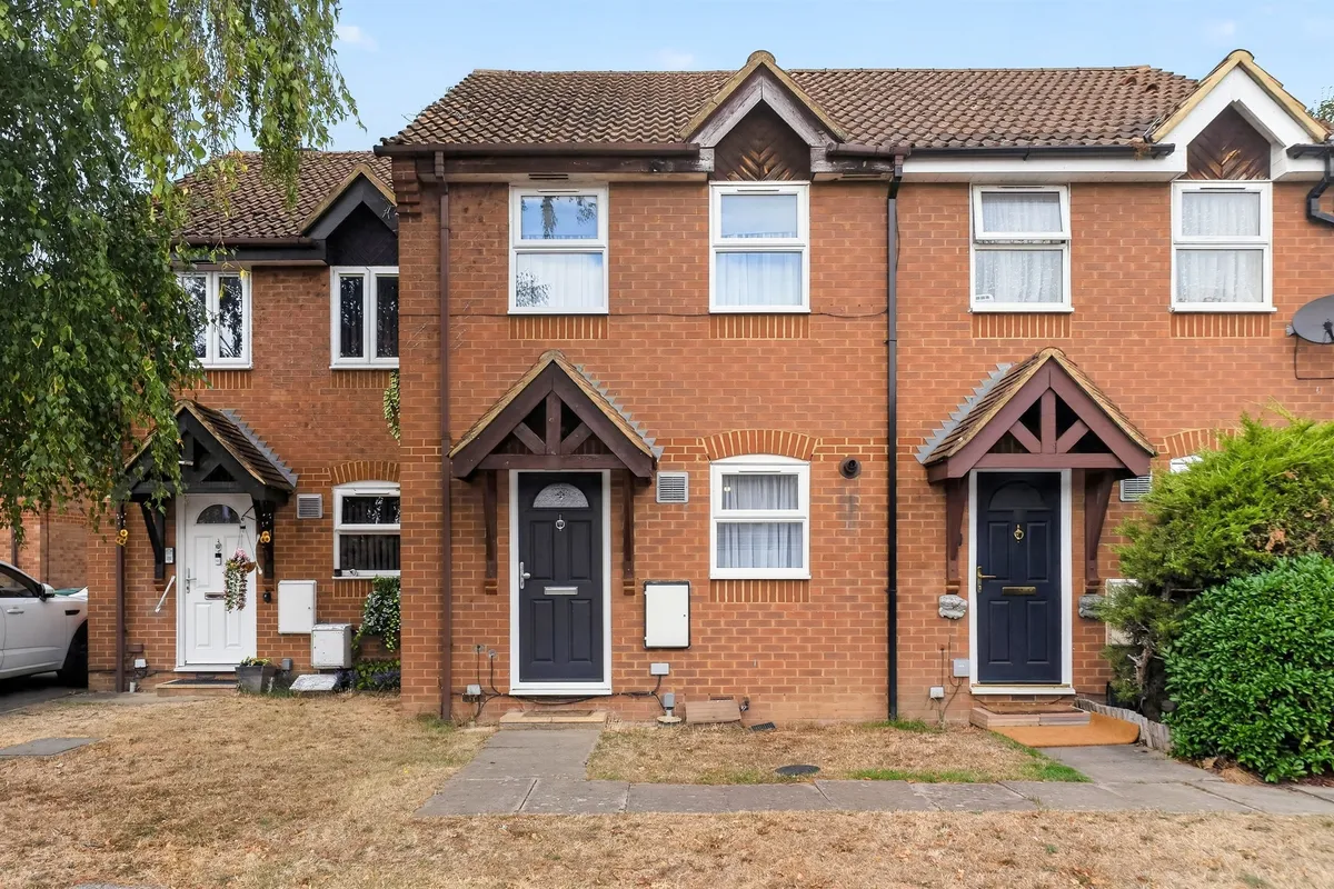 Milton Gardens, Staines-Upon-Thames