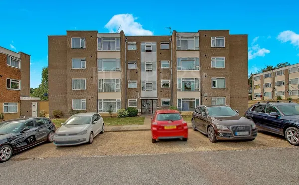 Poplar Grove, Wembley, HA9