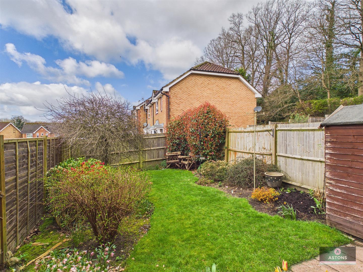 Jacobean Close, Maidenbower Image 2