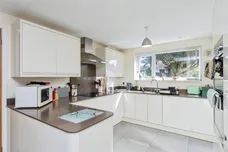 St. Peters Way, Mickle Trafford, Chester