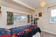 St. Peters Way, Mickle Trafford, Chester
