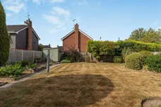 St. Peters Way, Mickle Trafford, Chester