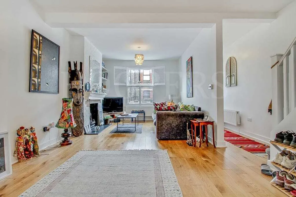 Meyrick Road, London, NW10