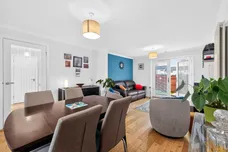 Heron Place, Johnstone