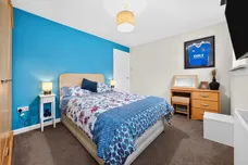 Heron Place, Johnstone