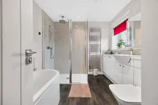 Heron Place, Johnstone