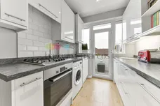 Wychwood Avenue, THORNTON HEATH