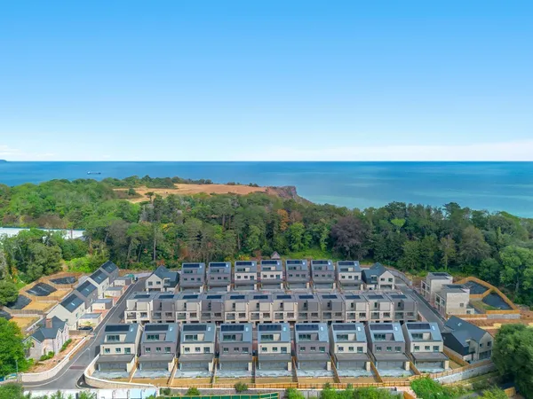 Ansteys Cove Road, Torquay, TQ1 photo 1