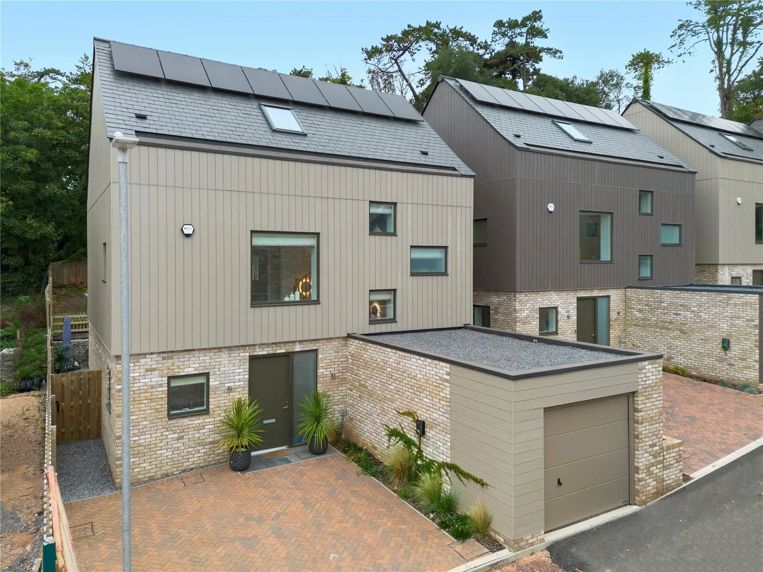Ansteys Cove Road, Torquay, TQ1 photo 2