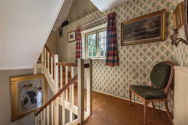 Pixham Lane, Pixham, RH4 photo 13